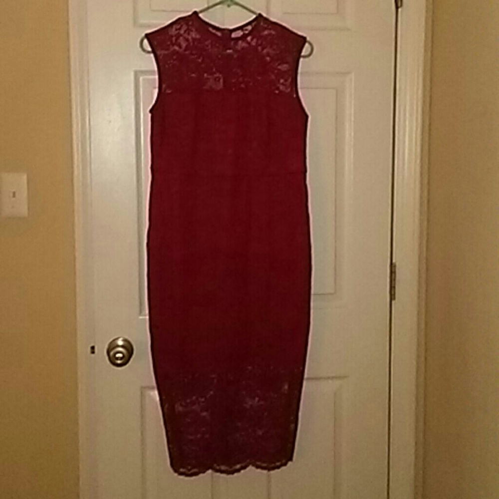 Lace dress